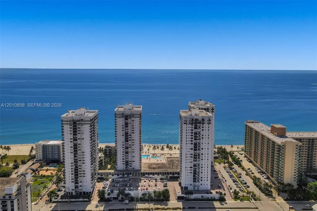 2301 S Ocean Drive Hollywood FL 33019