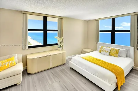 2301 S Ocean Drive Hollywood FL 33019