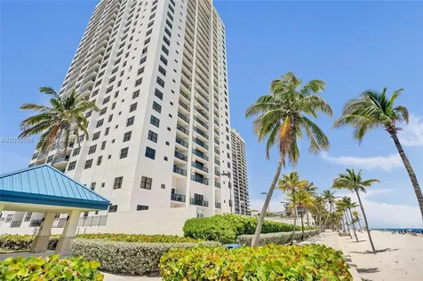 2301 S Ocean Drive Hollywood FL 33019