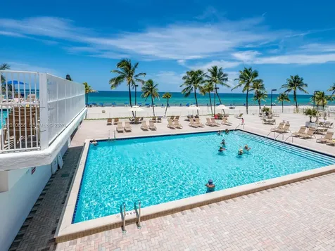 2301 S Ocean Drive Hollywood FL 33019