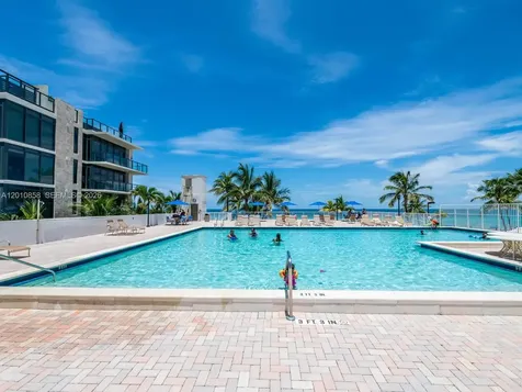 2301 S Ocean Drive Hollywood FL 33019