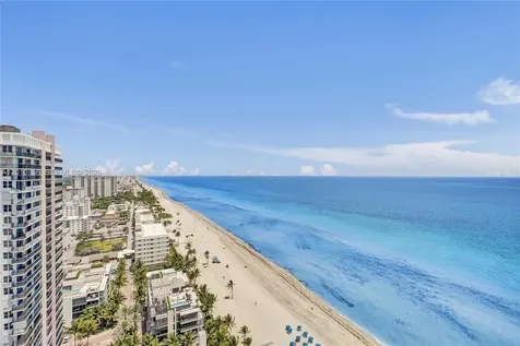2301 S Ocean Drive Hollywood FL 33019
