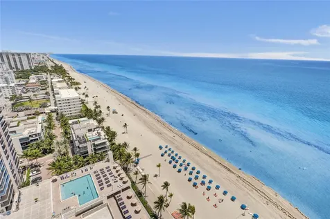 2301 S Ocean Drive Hollywood FL 33019