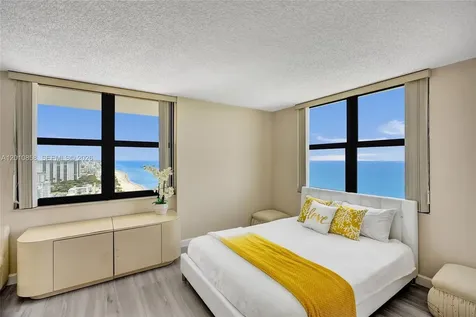 2301 S Ocean Drive Hollywood FL 33019