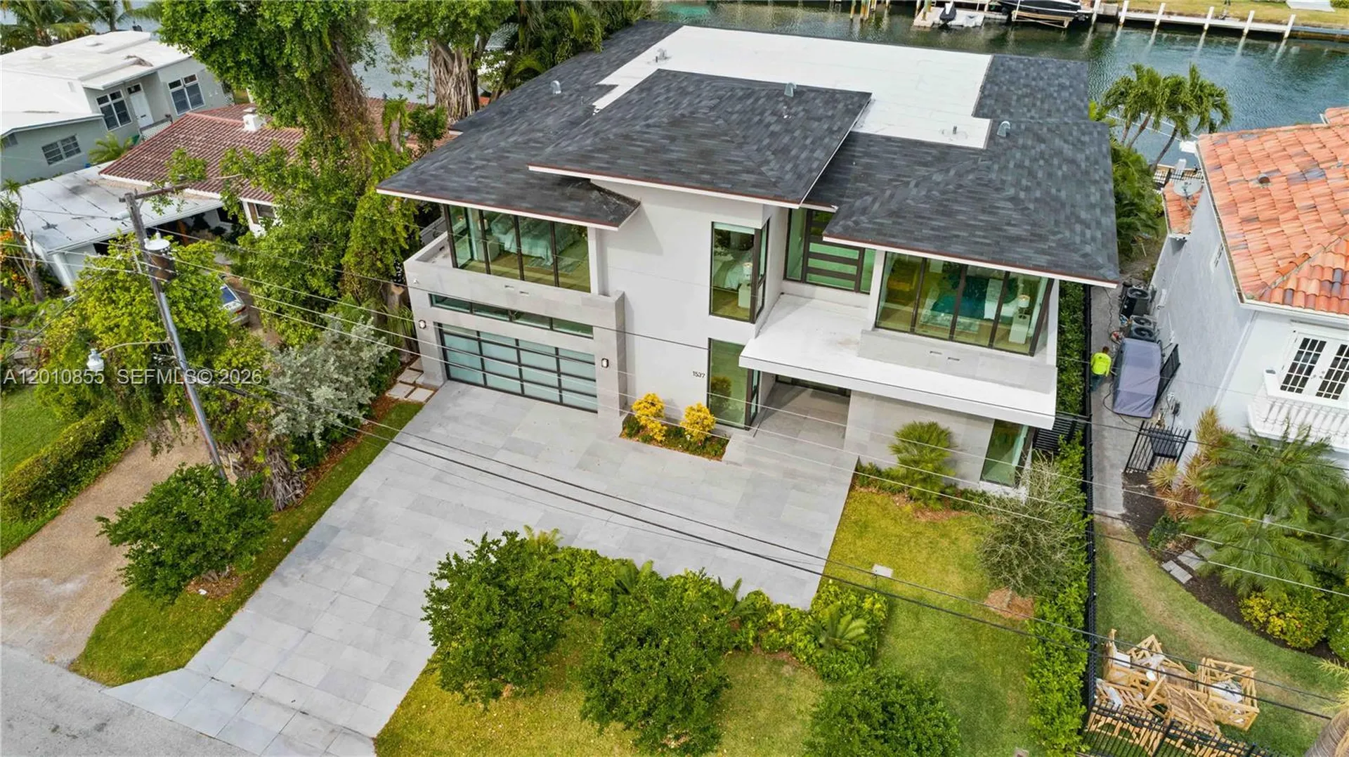 1537 SE 13th Street Fort Lauderdale FL 33316