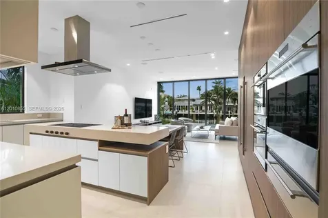 1537 SE 13th Street Fort Lauderdale FL 33316