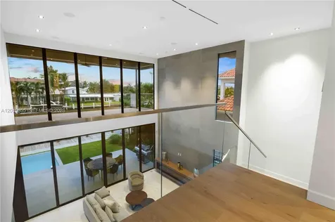 1537 SE 13th Street Fort Lauderdale FL 33316