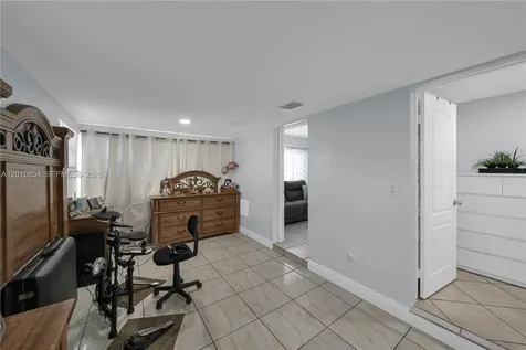 11021 SW 4th Street Sweetwater FL 33174