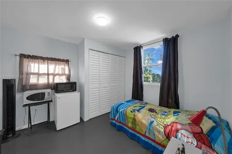 11021 SW 4th Street Sweetwater FL 33174
