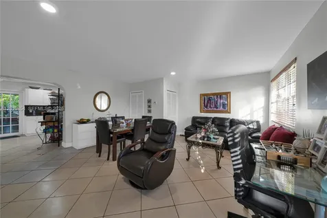 11021 SW 4th Street Sweetwater FL 33174