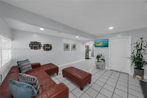 11021 SW 4th Street Sweetwater FL 33174