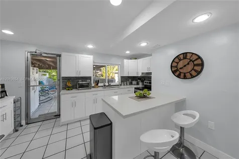11021 SW 4th Street Sweetwater FL 33174