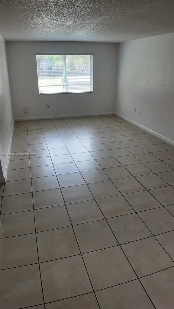 10900 SW 196th Street Cutler Bay FL 33157