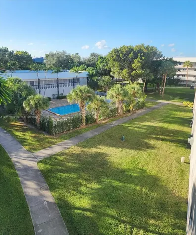 10900 SW 196th Street Cutler Bay FL 33157