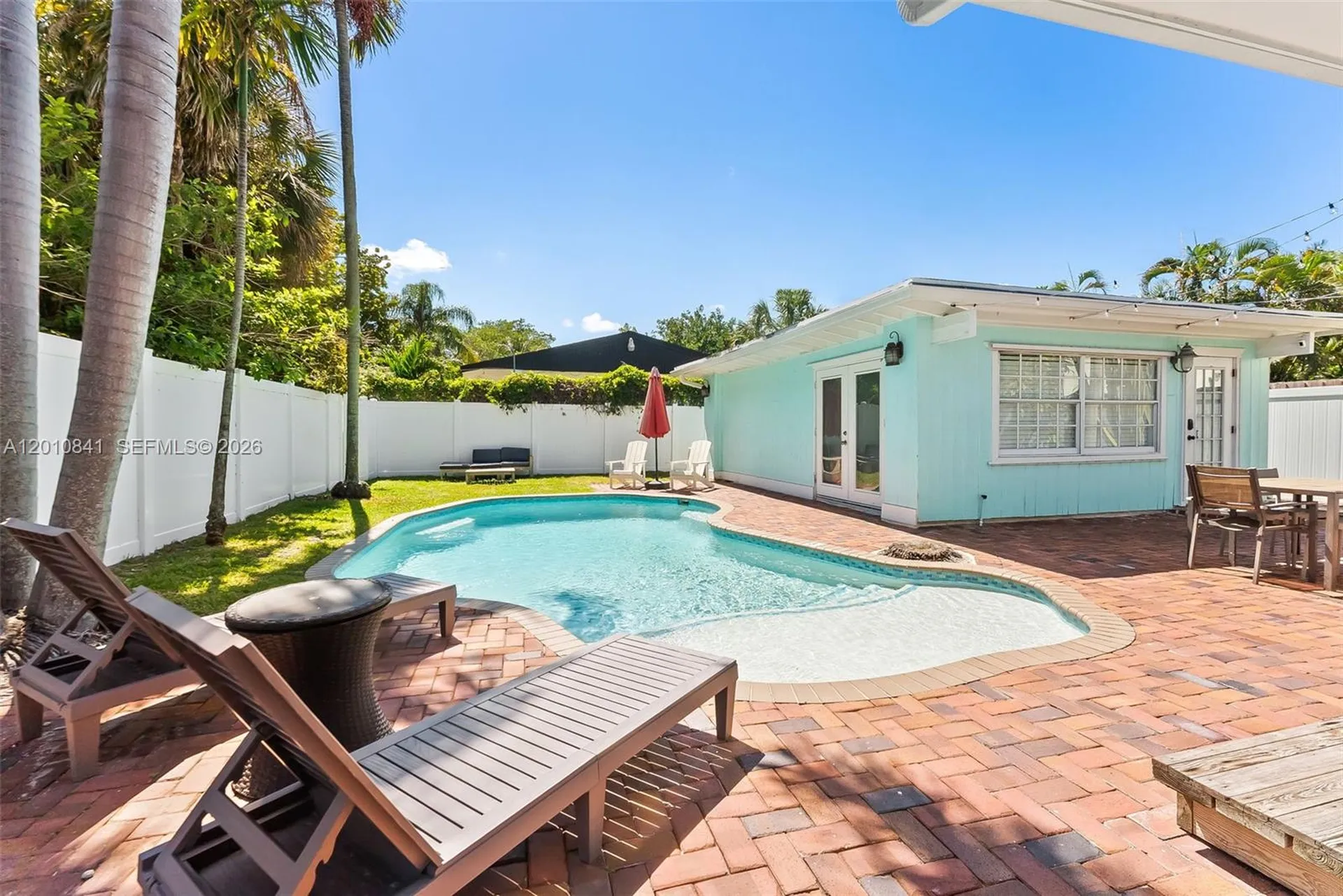 1315 NE 5th Terrace Fort Lauderdale FL 33304
