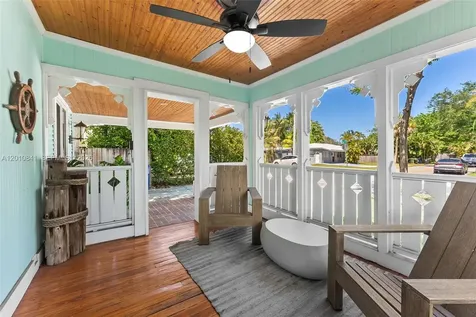 1315 NE 5th Terrace Fort Lauderdale FL 33304
