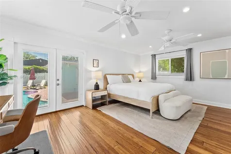 1315 NE 5th Terrace Fort Lauderdale FL 33304