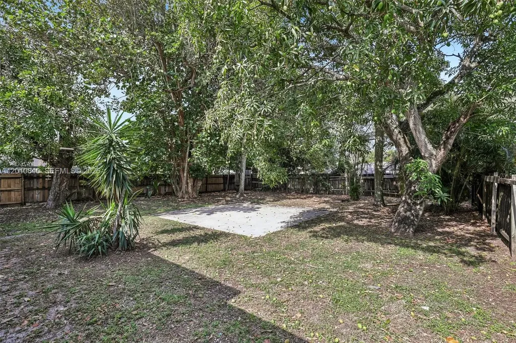 1115 NW 7th Avenue Fort Lauderdale FL 33311
