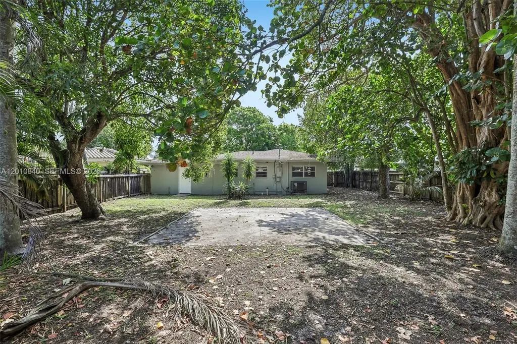 1115 NW 7th Avenue Fort Lauderdale FL 33311