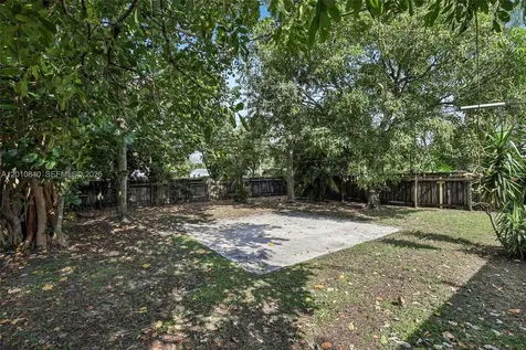 1115 NW 7th Avenue Fort Lauderdale FL 33311