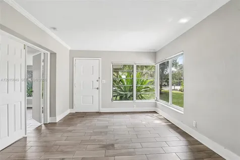 1115 NW 7th Avenue Fort Lauderdale FL 33311