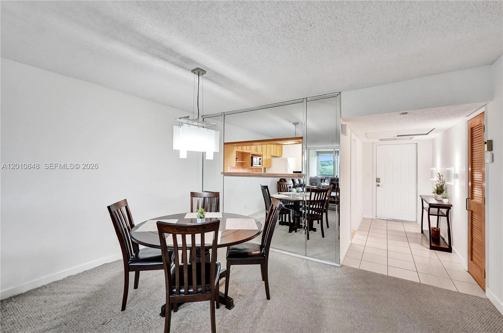 575 Oaks Lane Pompano Beach FL 33069