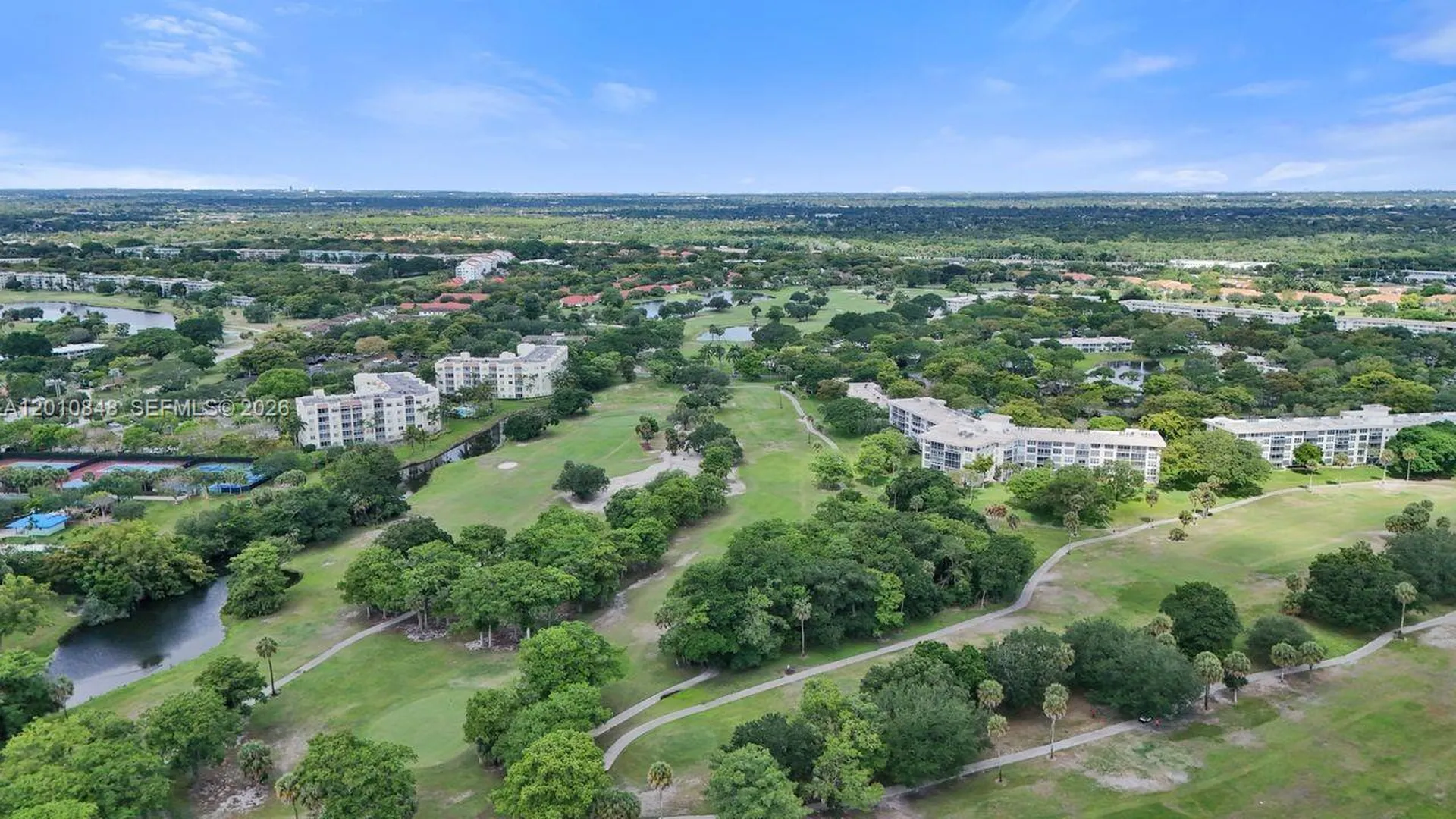 575 Oaks Lane Pompano Beach FL 33069