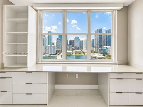 800 Claughton Island Drive Miami FL 33131