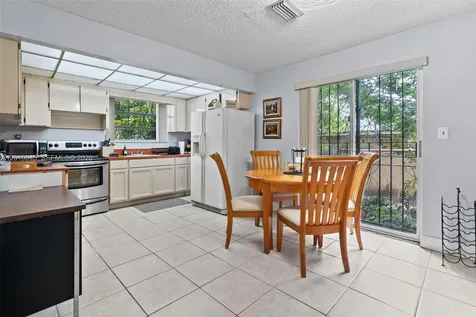 1712 SW 13th Street Miami FL 33145