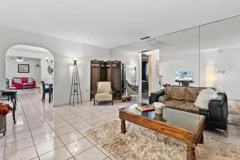 1712 SW 13th Street Miami FL 33145