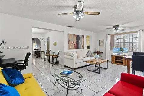1712 SW 13th Street Miami FL 33145