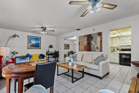 1712 SW 13th Street Miami FL 33145