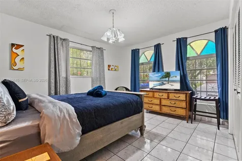 1712 SW 13th Street Miami FL 33145