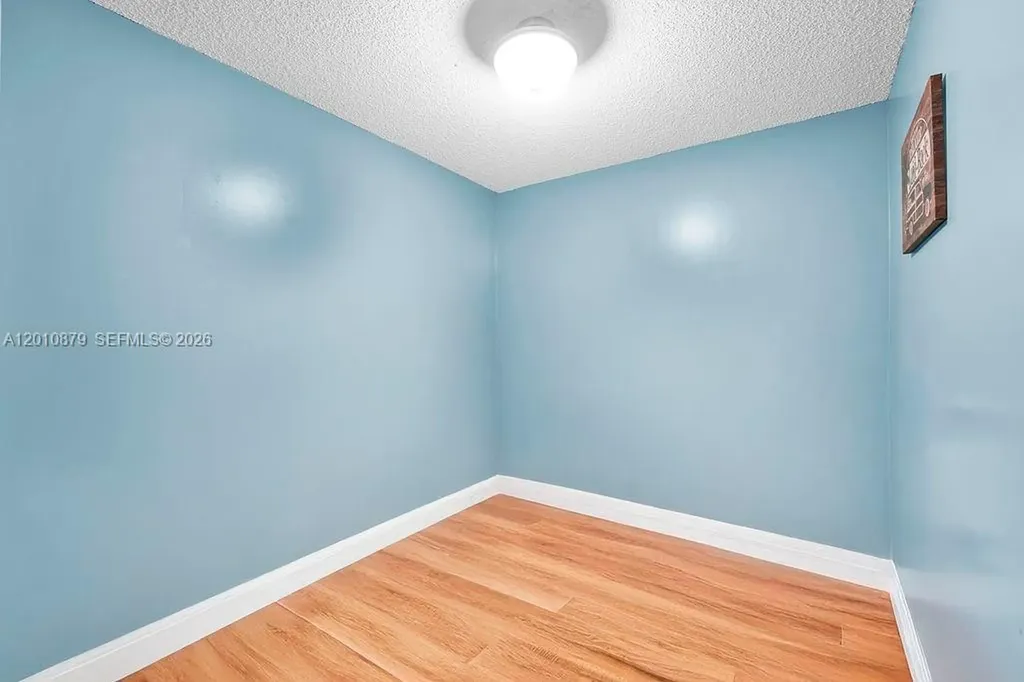 6049 Balboa Circle Boca Raton FL 33433