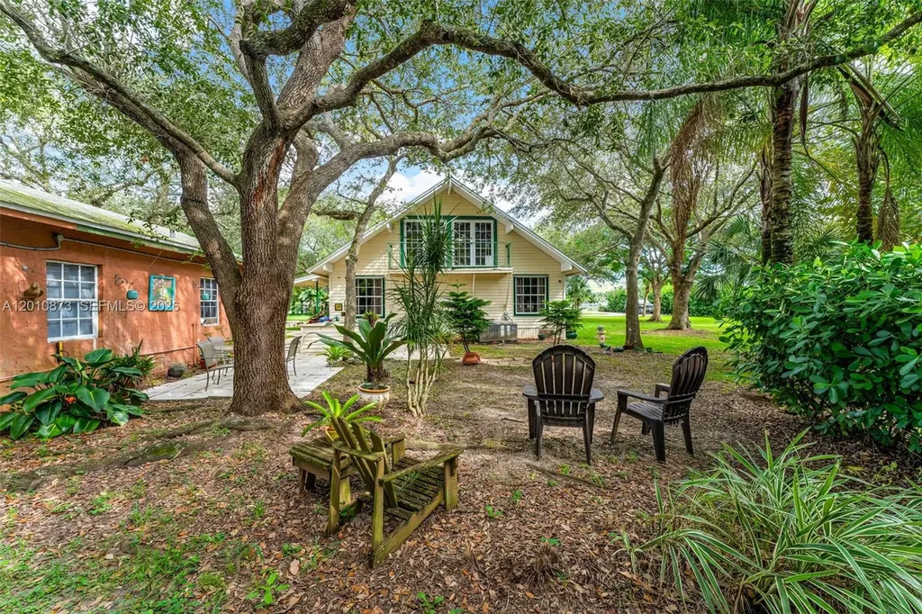 18895 SW 212th Street Miami FL 33187