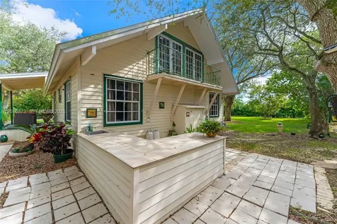 18895 SW 212th Street Miami FL 33187