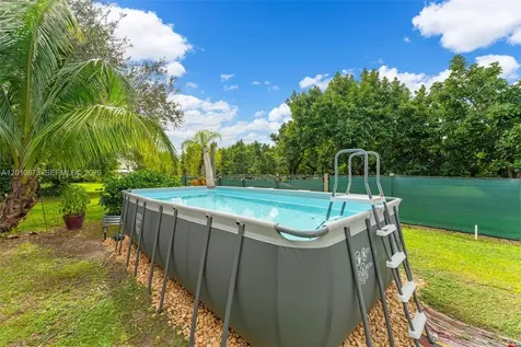 18895 SW 212th Street Miami FL 33187