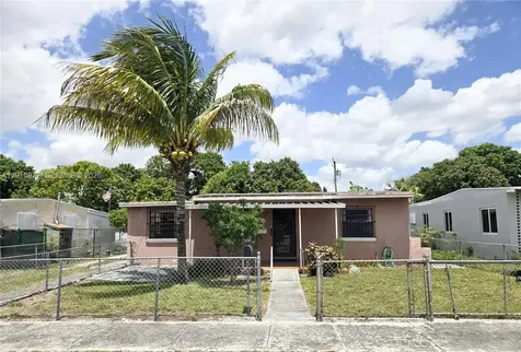 1051 E 18th Street Hialeah FL 33013