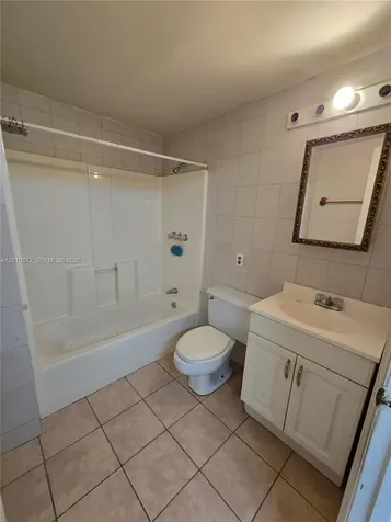1051 E 18th Street Hialeah FL 33013