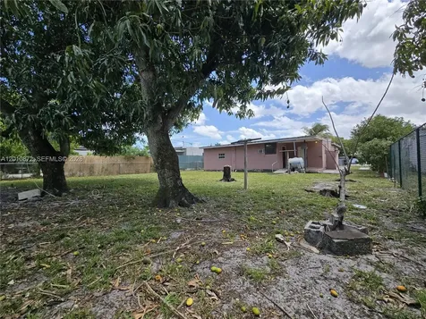 1051 E 18th Street Hialeah FL 33013
