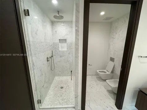 1000 Brickell Plaza Miami FL 33131