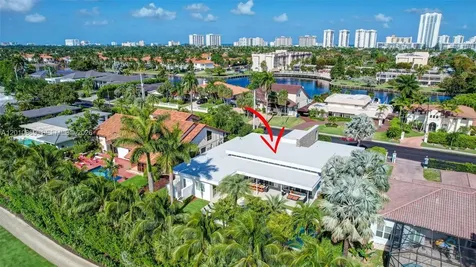 907 Diplomat Parkway Hallandale Beach FL 33009