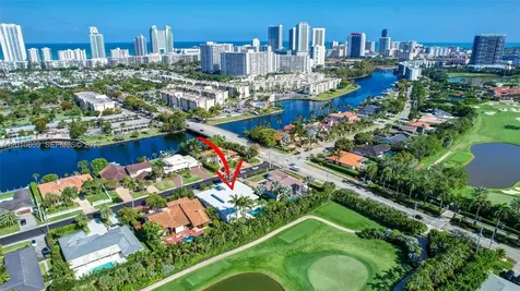 907 Diplomat Parkway Hallandale Beach FL 33009