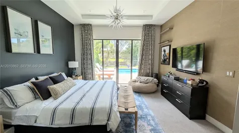 2879 Gin Berry Way West Palm Beach FL 33401