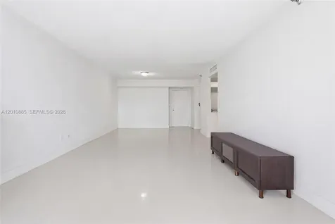 19195 NE 36th Court Aventura FL 33180