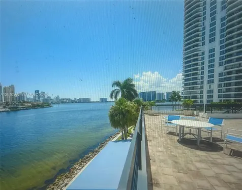 19195 NE 36th Court Aventura FL 33180
