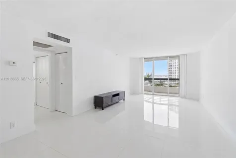 19195 NE 36th Court Aventura FL 33180
