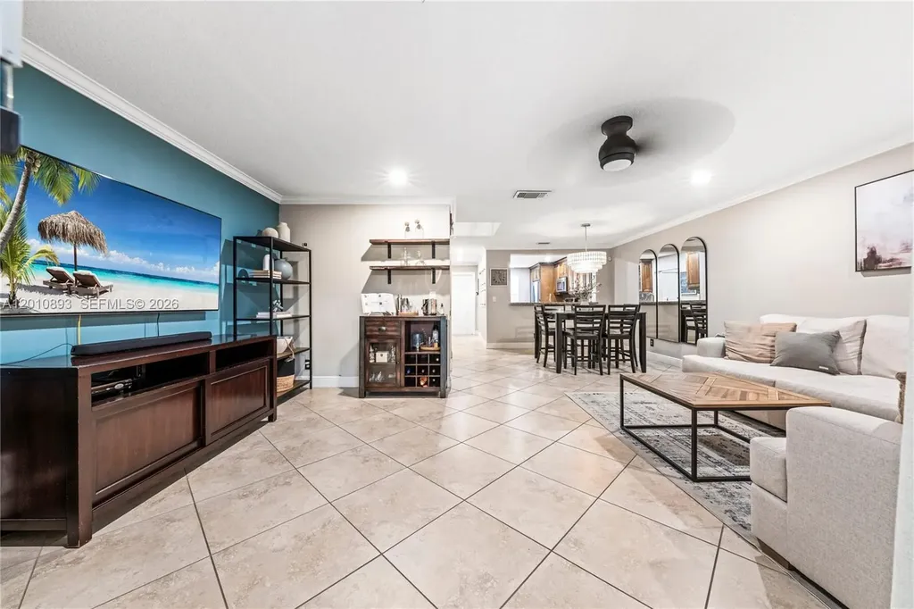 1140 NW 99th Avenue Pembroke Pines FL 33024