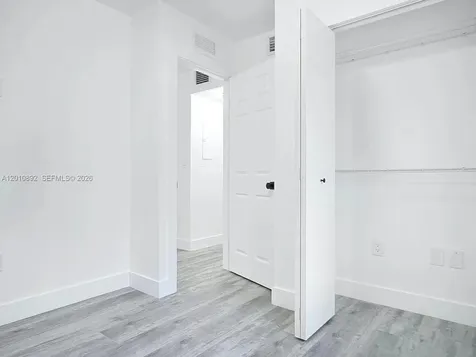 3417 NW 22nd Avenue Miami FL 33142