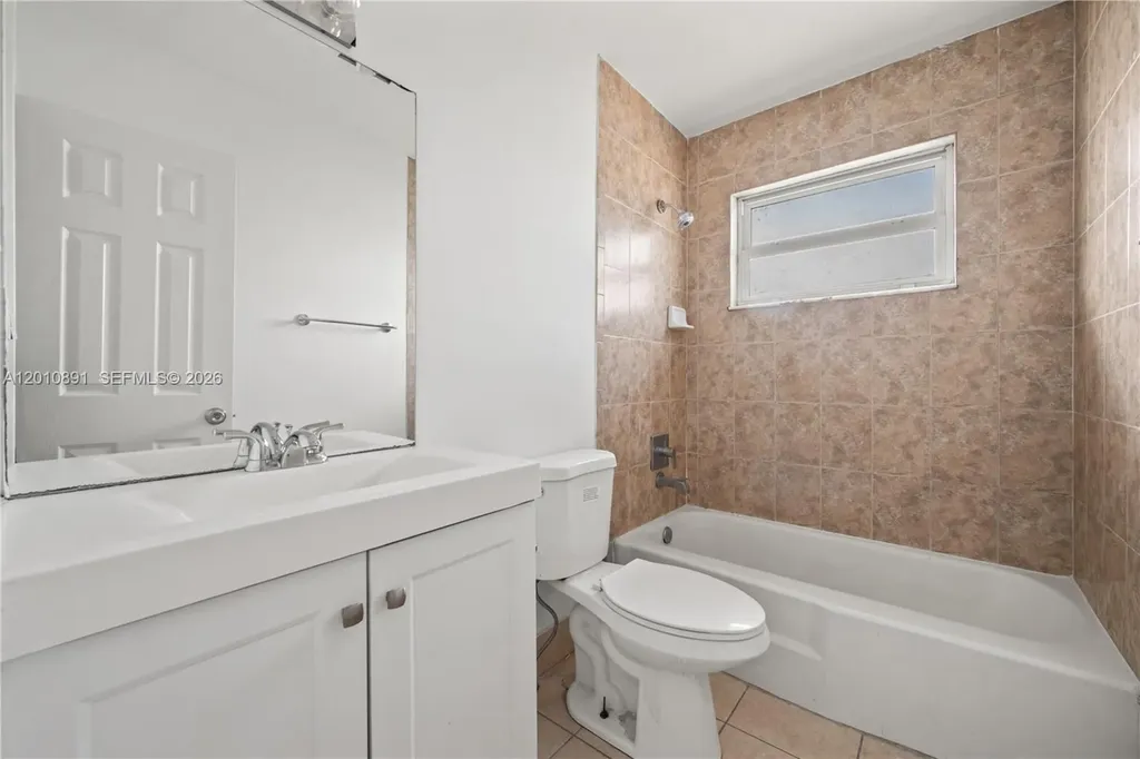 608 SW 16th Avenue Fort Lauderdale FL 33312